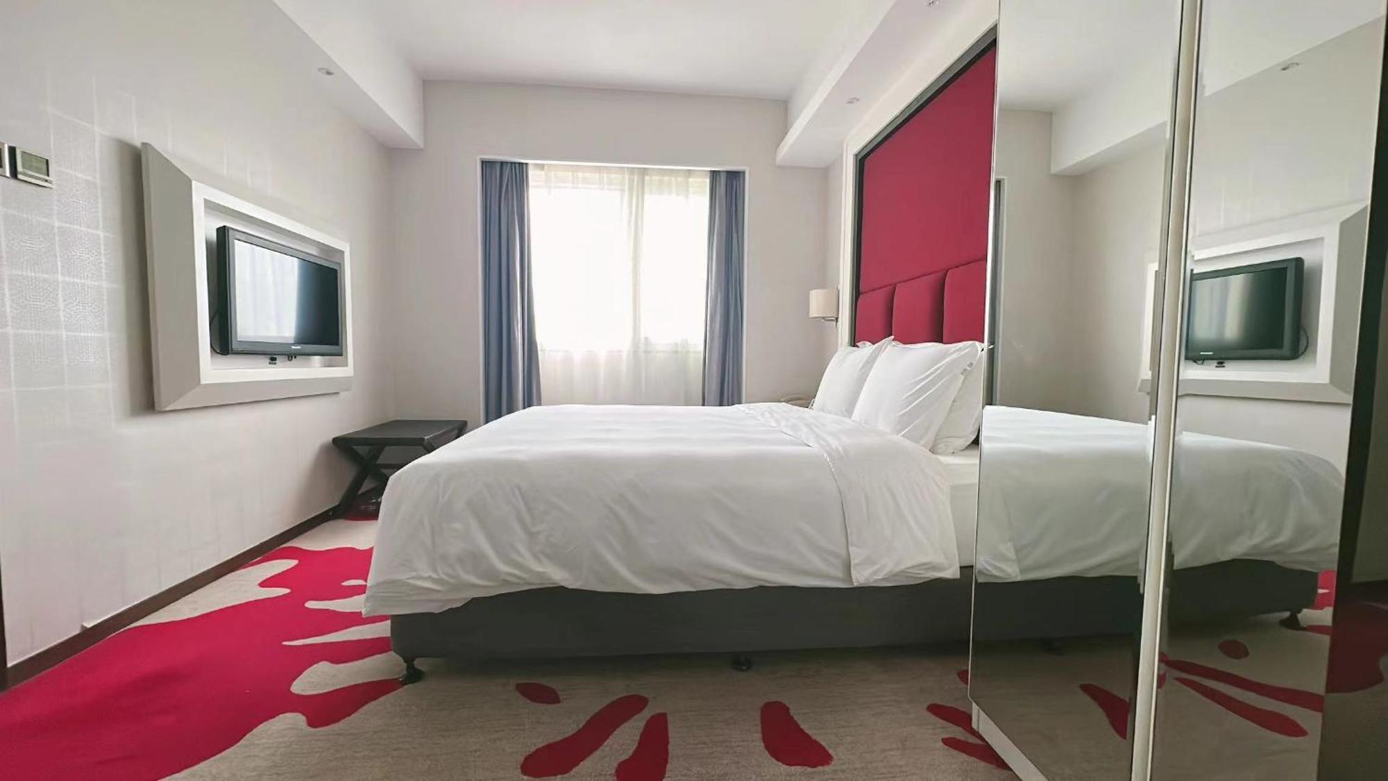 Holiday Inn Express Xiamen Lushan -Shopping Center By Ihg Εξωτερικό φωτογραφία